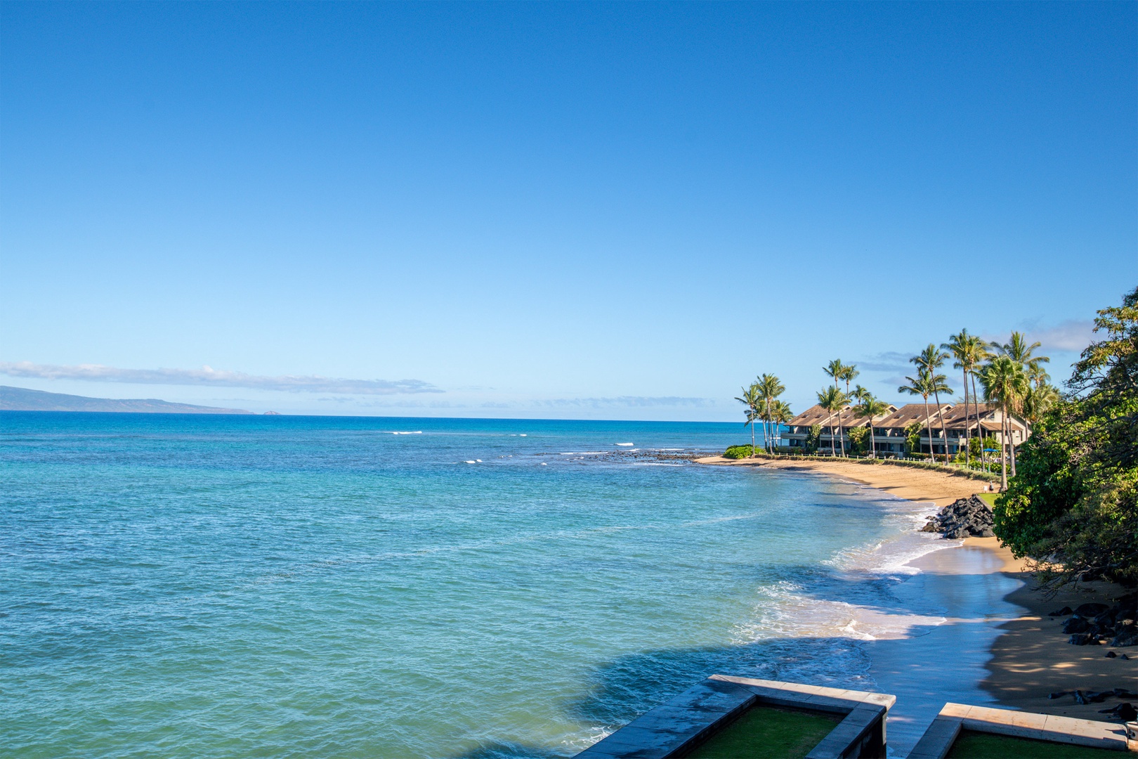 kahana-reef-317-lanai-05