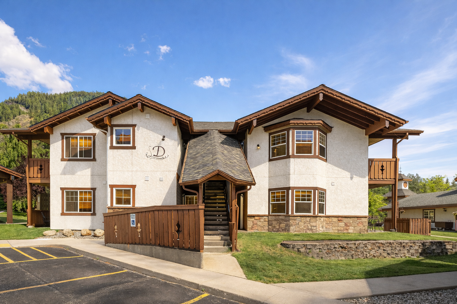 Edelweiss Escape | Play & Relax · In-town · Gym access · Hot tub