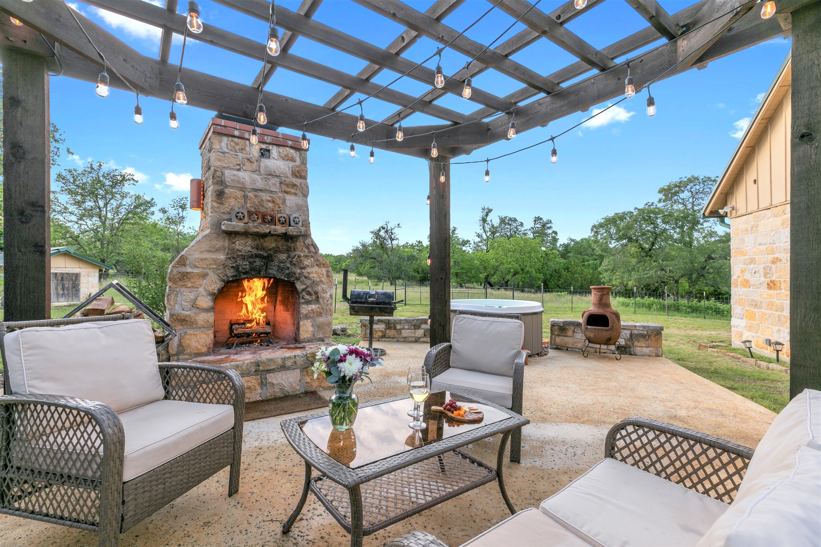 Luxury Home with Fire Pit & Hill Country Views