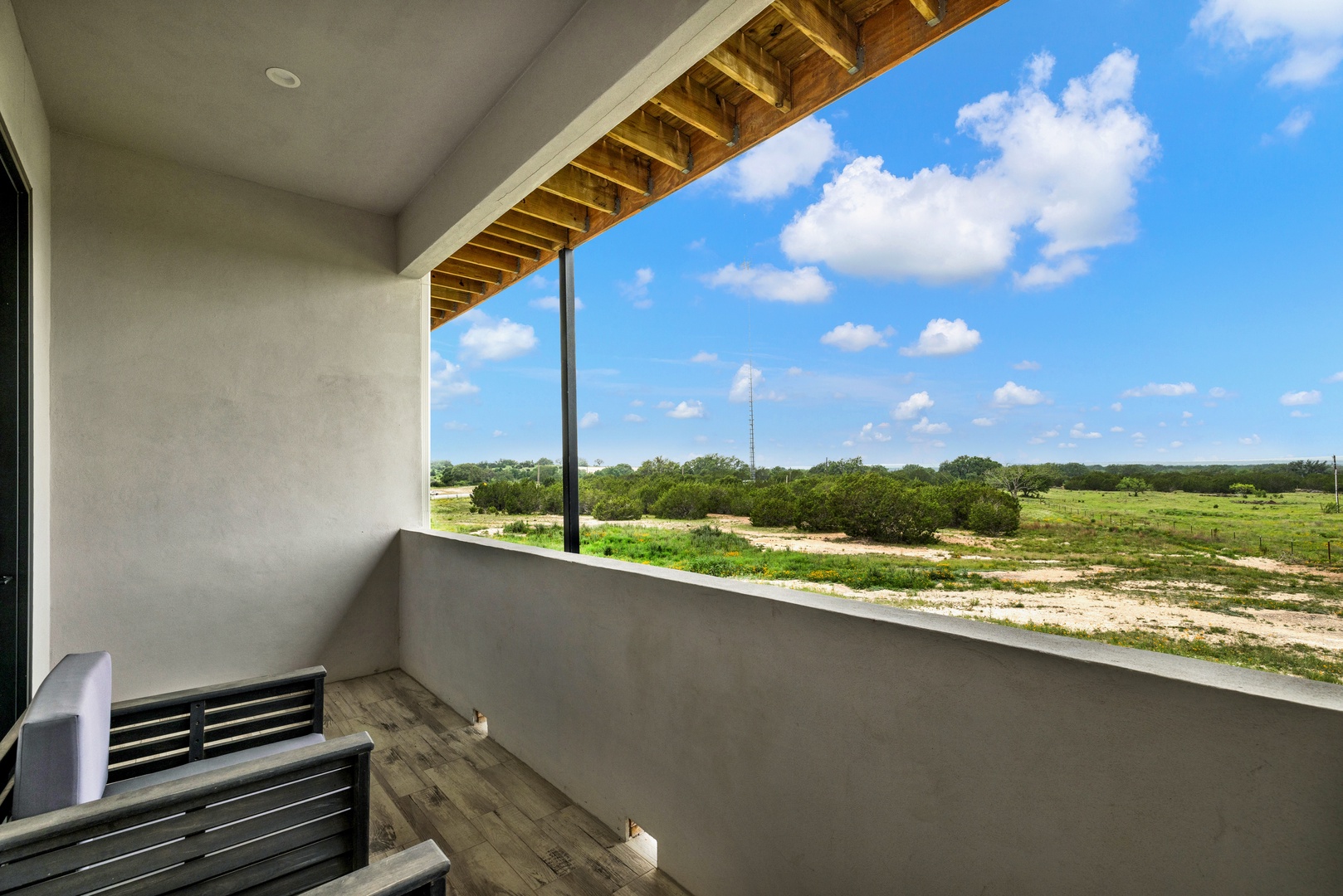 4-Andy Worhol-1st Floor-Hill Country View