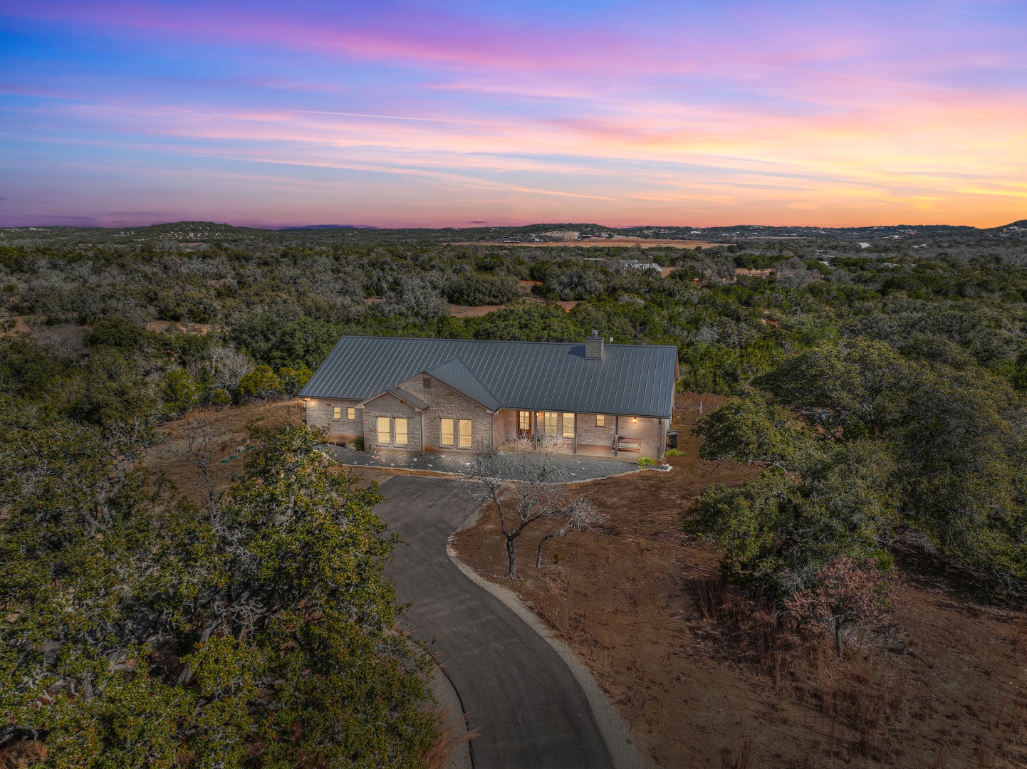 Luxury in the Hill Country, 10-Mins to Downtown!