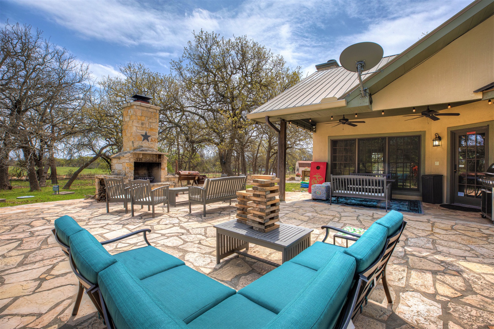 Hill Country Dream House w/Pool Table&Firepit&GameShed