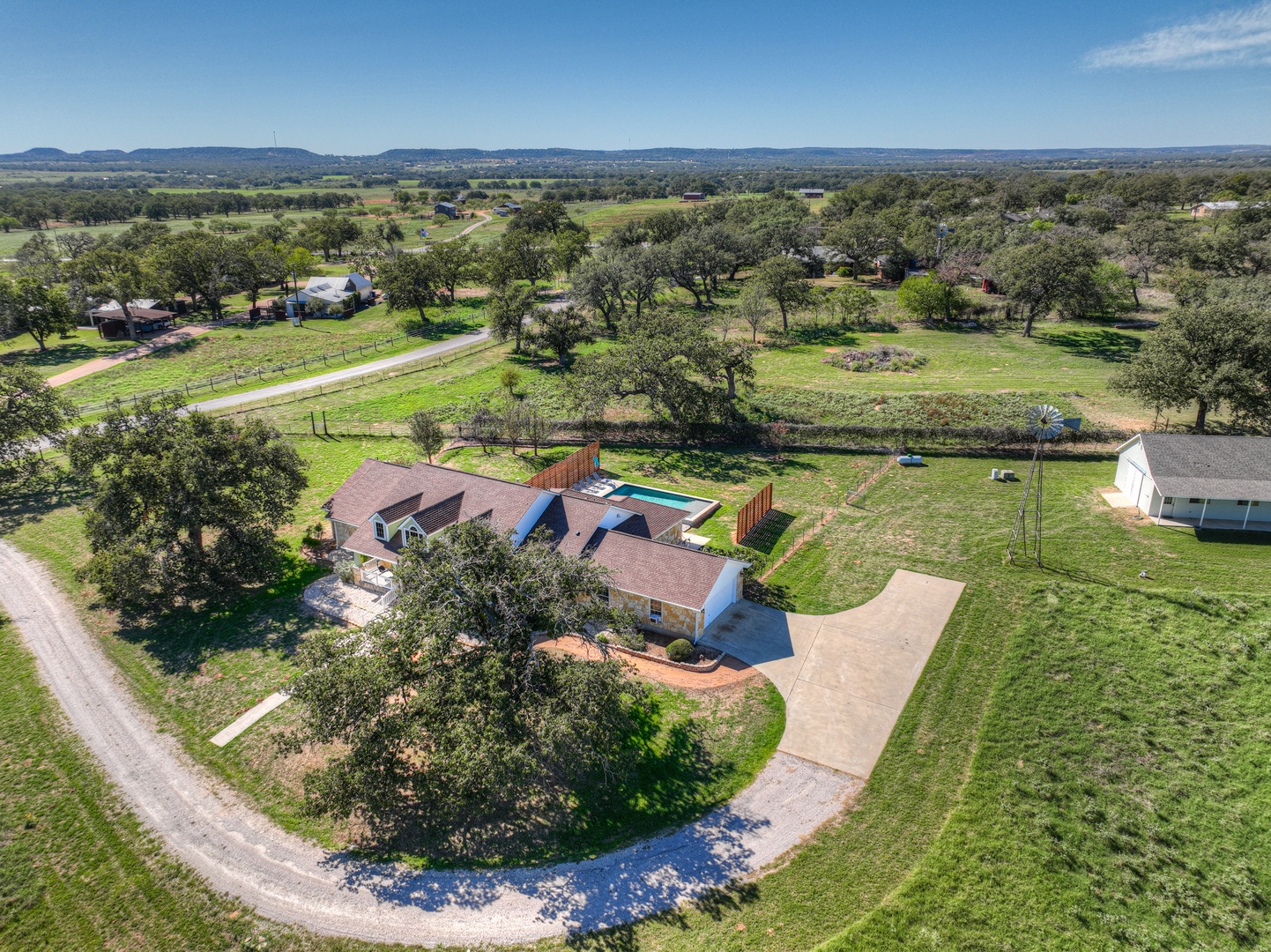 The KK Ranch-Private Pool-Hill Country Bliss