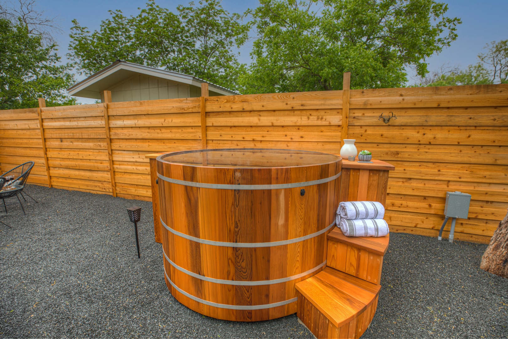 Modern Home w/ Cedar Barrel Hot Tub & Fire Pit