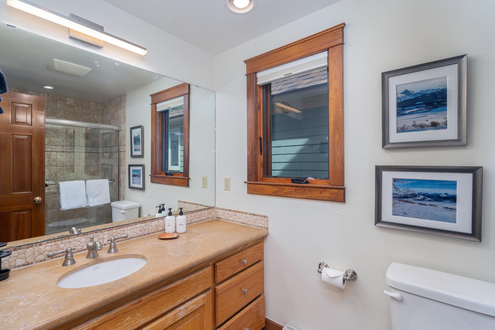 Bathroom 2 - 2nd floor