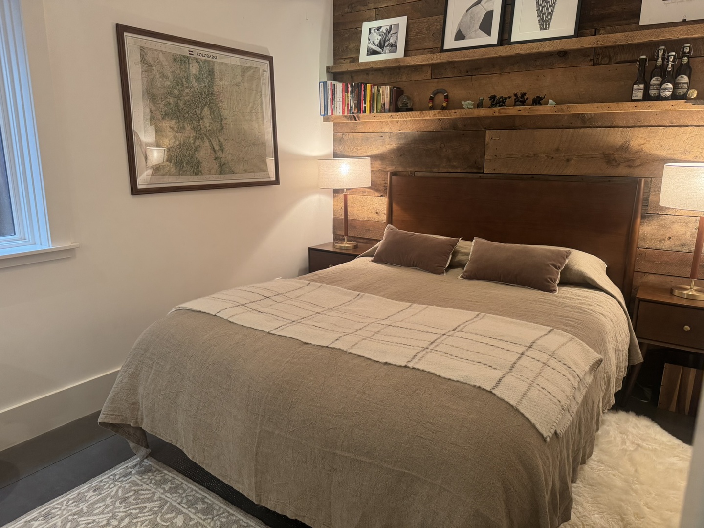 Bedroom 3 - Queen
