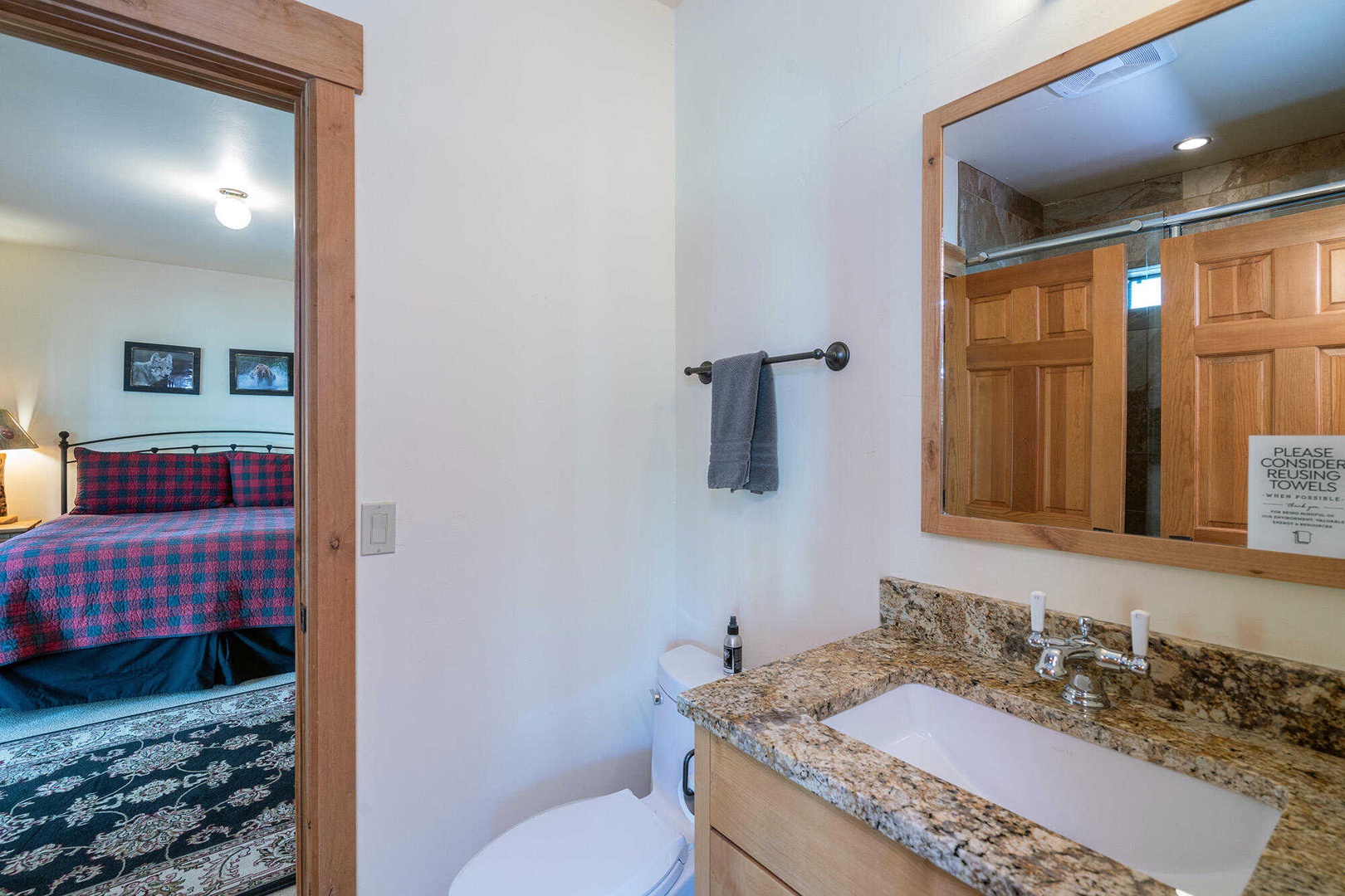 Bathroom 3 - Guest Bathroom - Jack and jill bathroom for Bedroom 4 and 5 - Walk-in shower