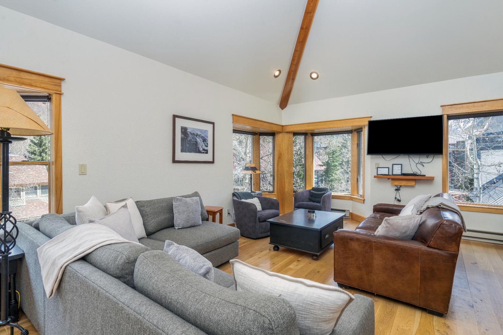 Spacious living room with vaulted ceilings