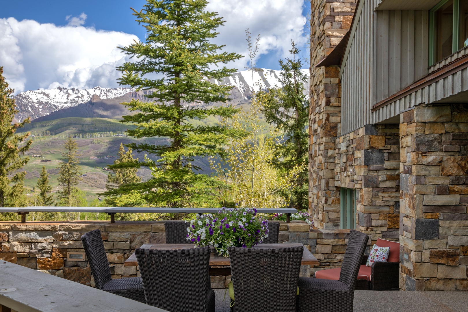 West facing deck with dining area and BBQ