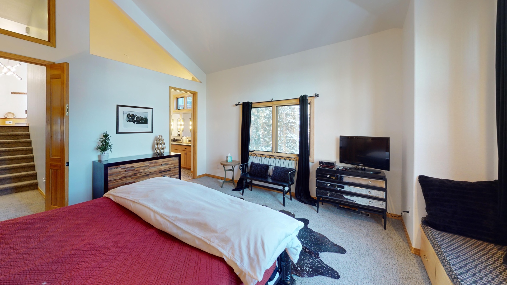 244-Benchmark-Bedroom 3