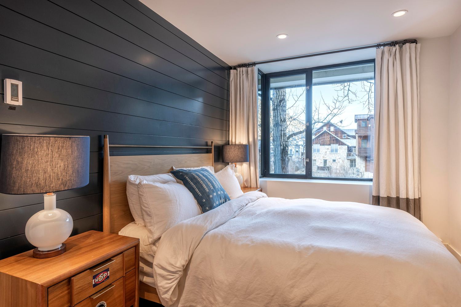 Muscatel 20 by Curate Telluride