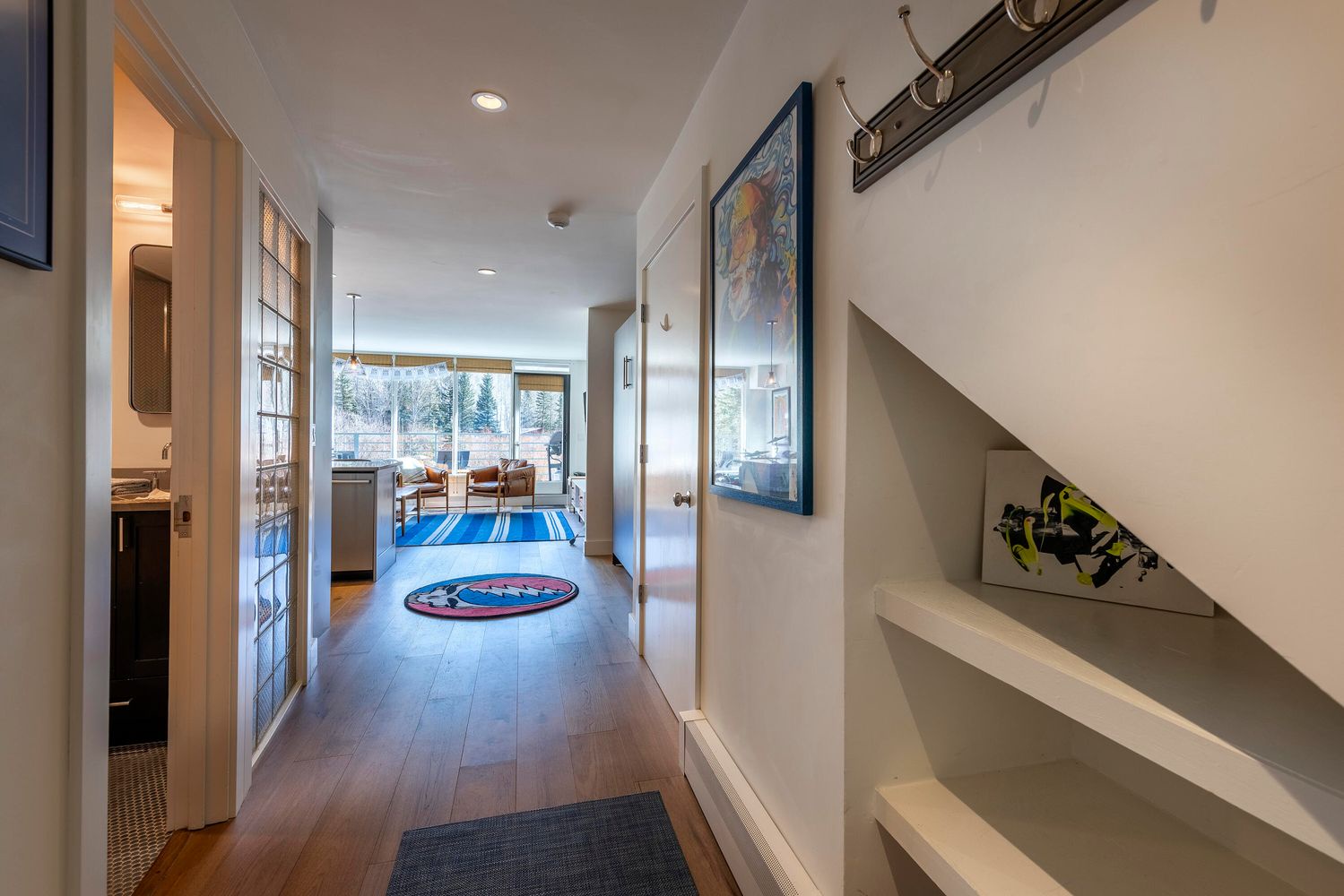 Muscatel 20 by Curate Telluride