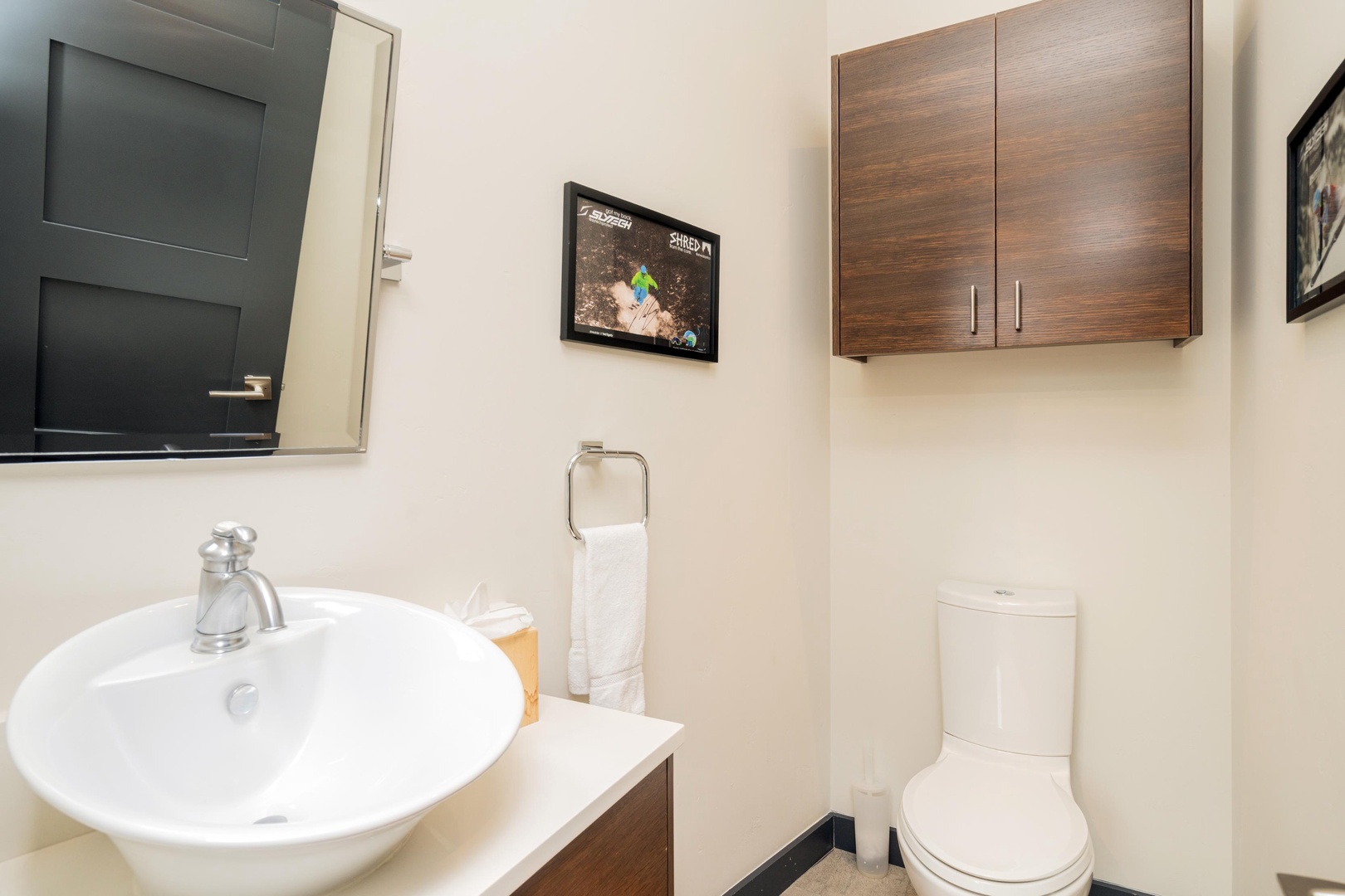 Powder Room 2