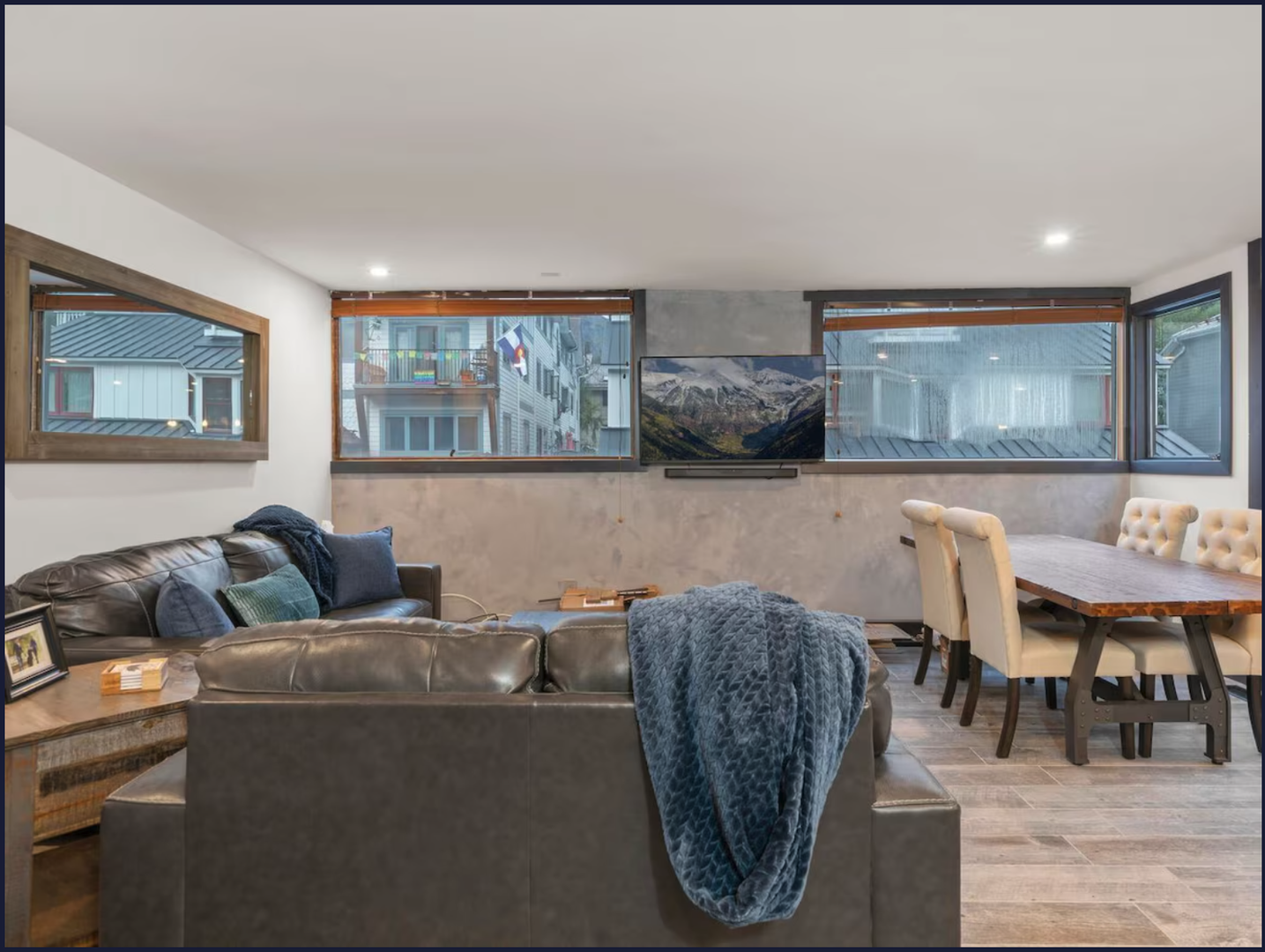 Views to the end of the Telluride valley
