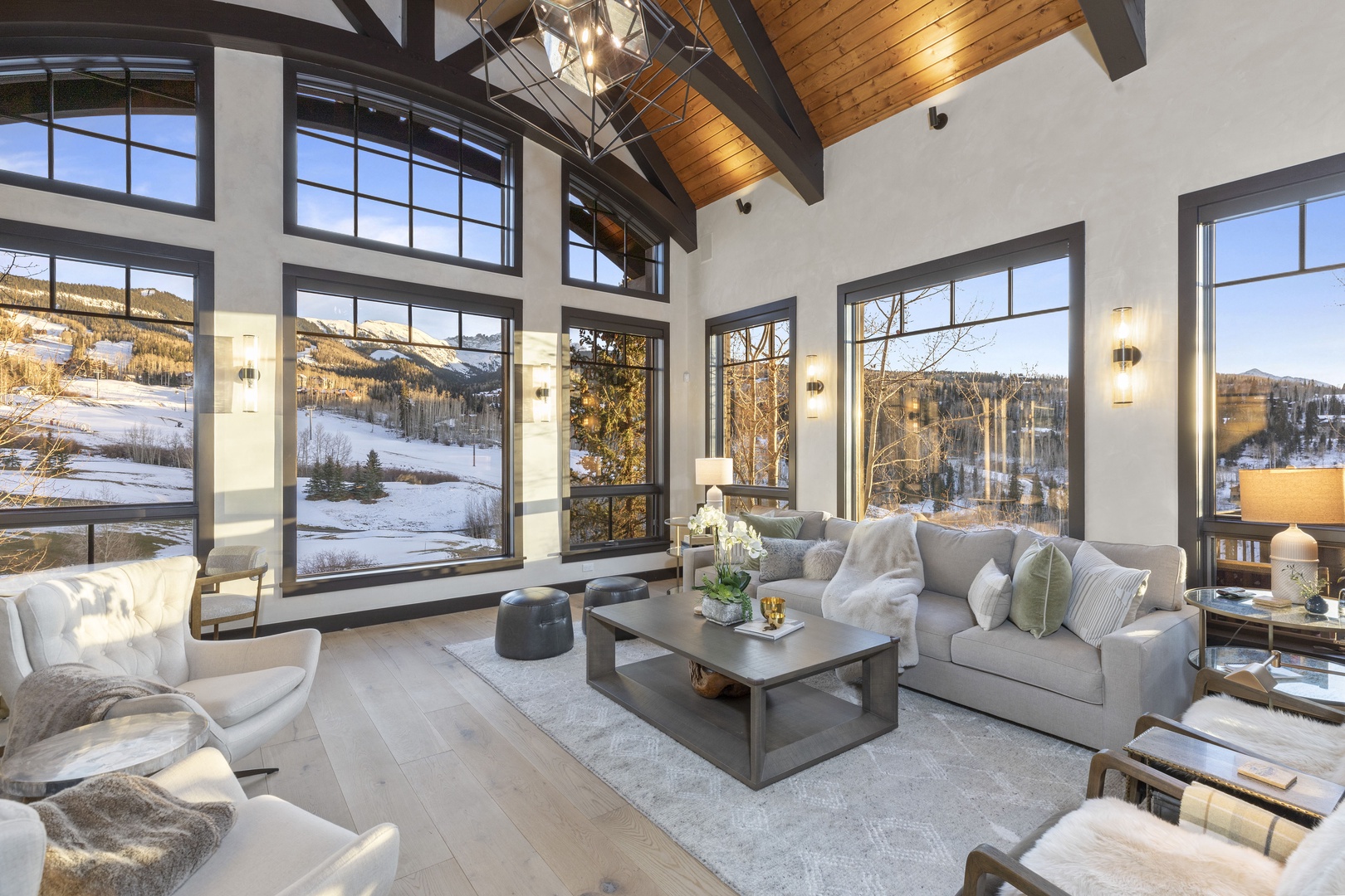 270 degree views of Telluride and Mountain Village