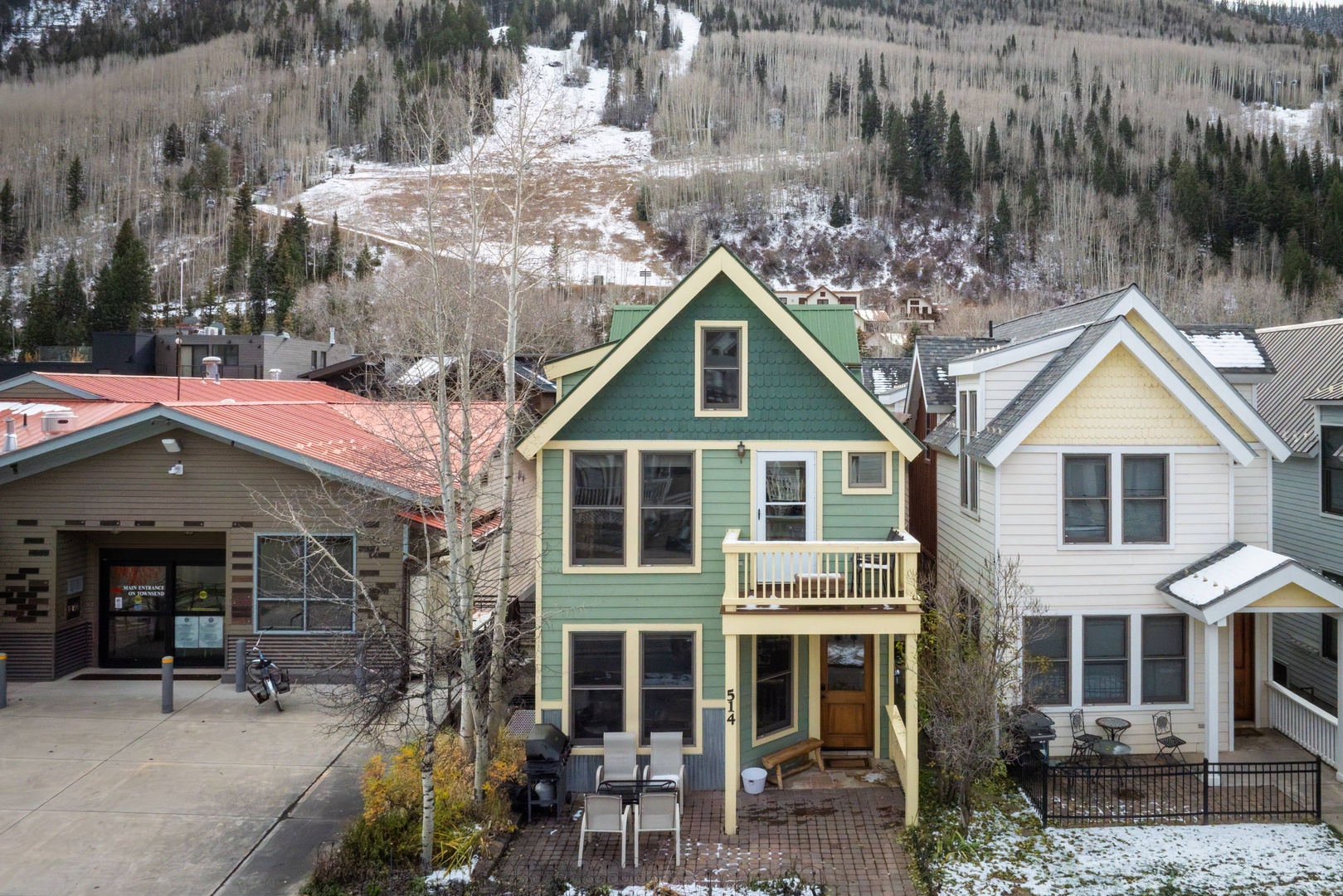 West Pacific - The Pacific Street Townhome - by Curate Telluride