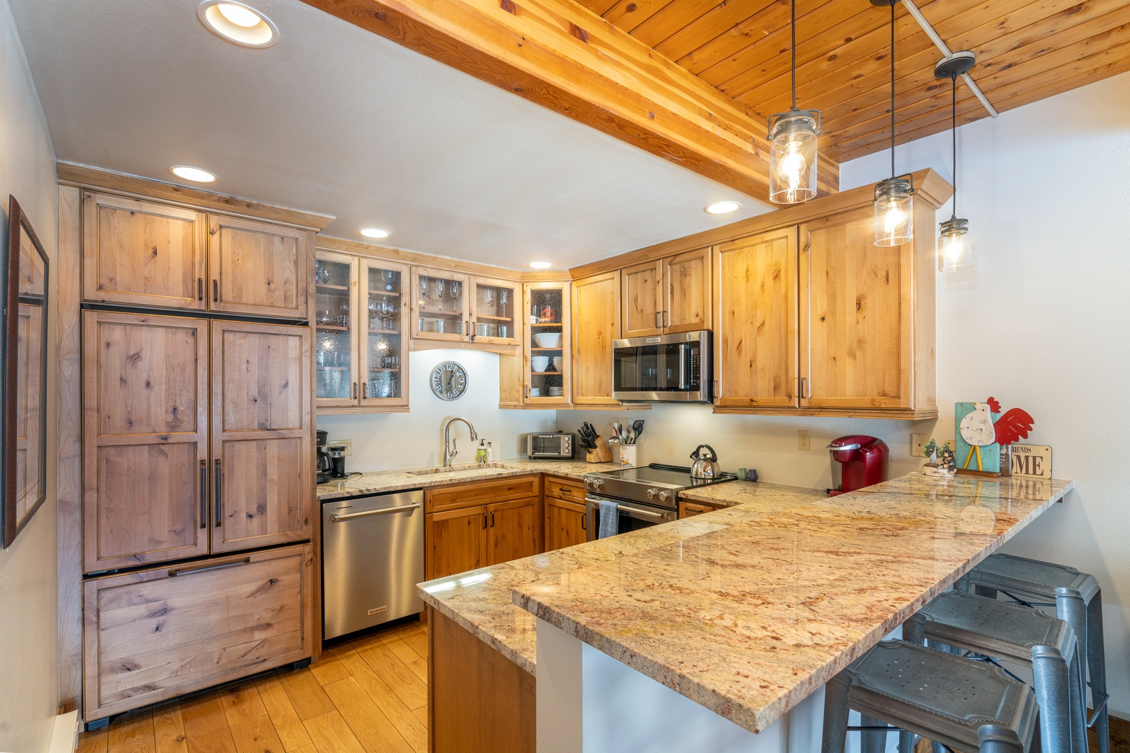 Full stocked kitchen