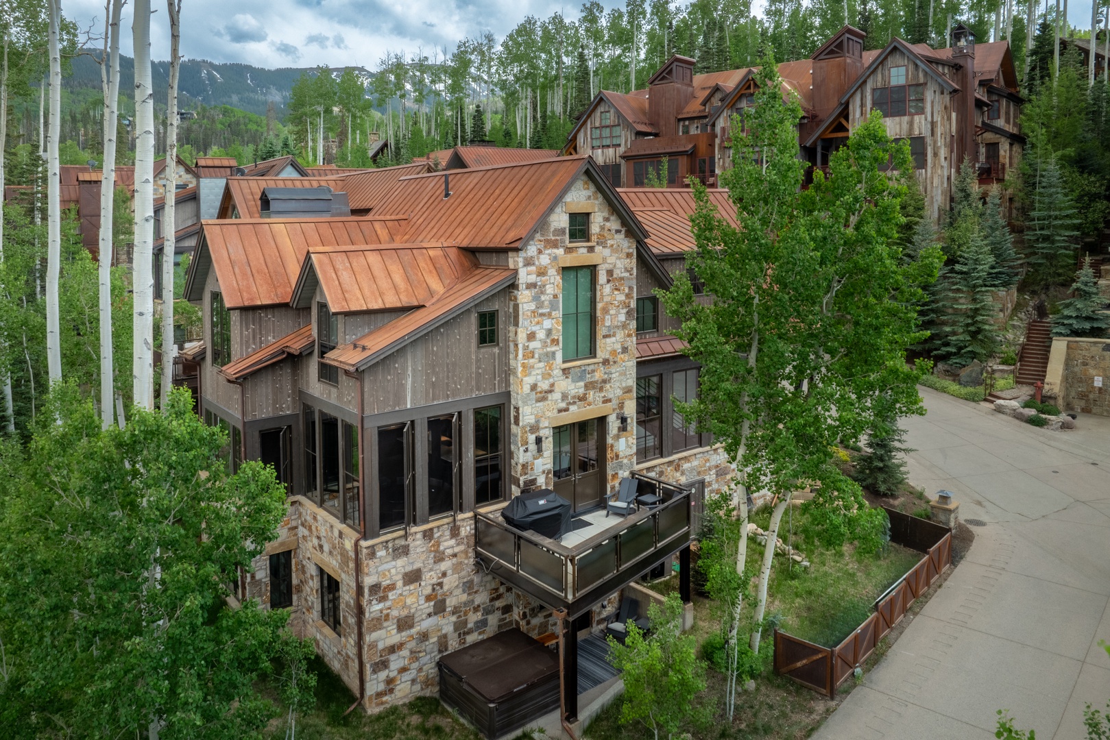 West view of Double Cabins Ski Haus by Curate Telluride