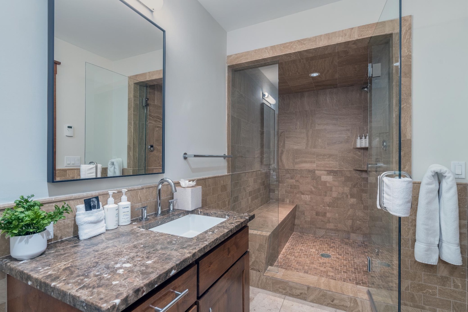En Suite Bathroom - 1