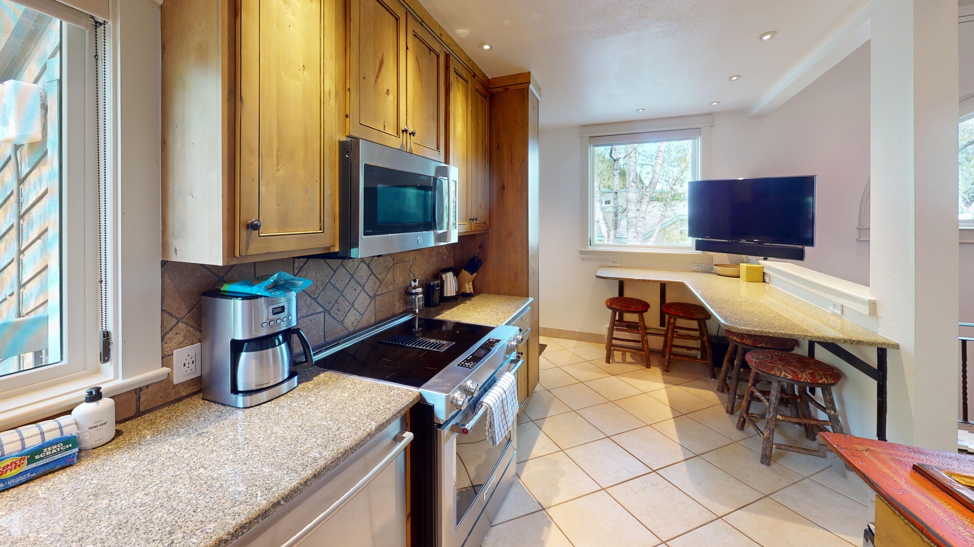 Riverside-A201-Kitchen