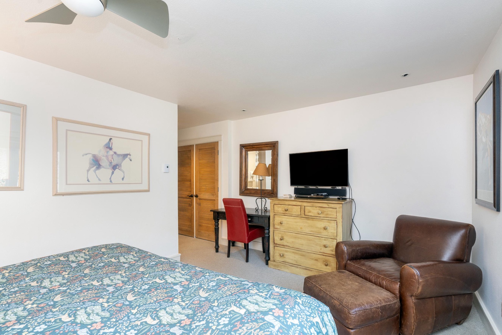 Primary Bedroom 1 - King Bed