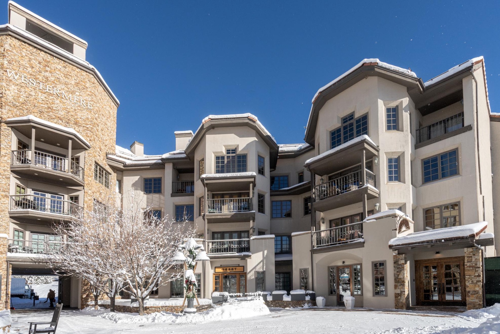 Welcome to Westermere 212