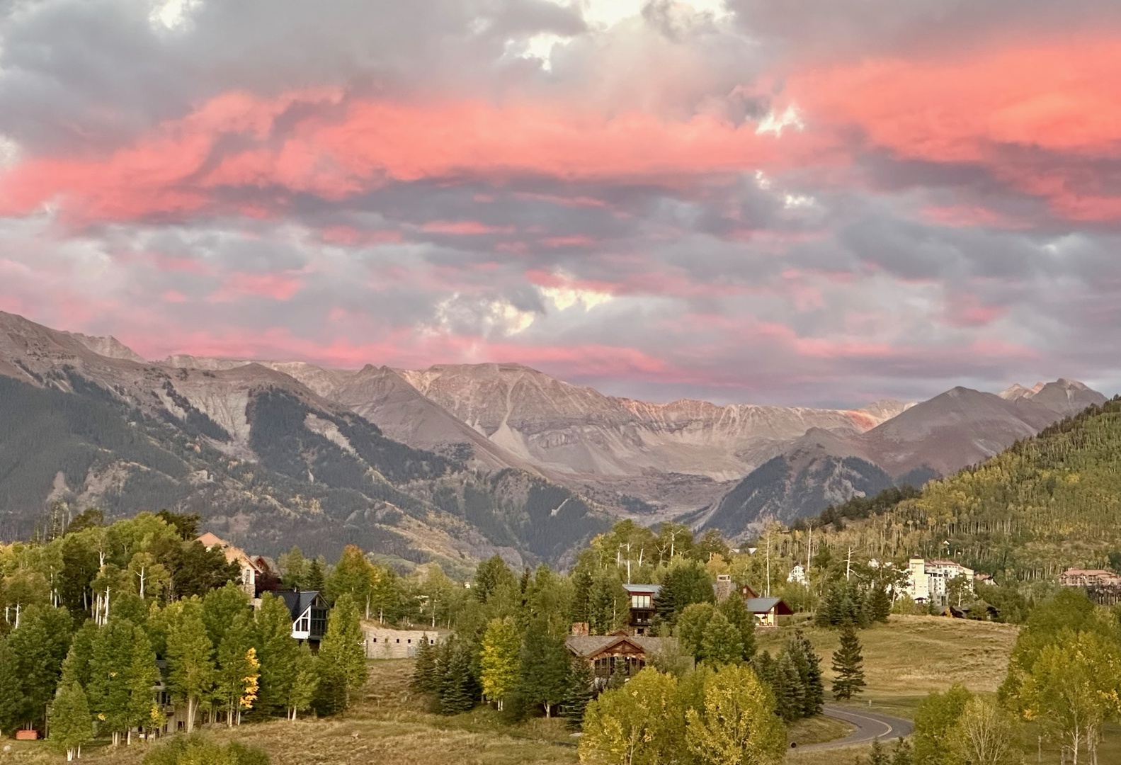 Alpenglow at Singletree