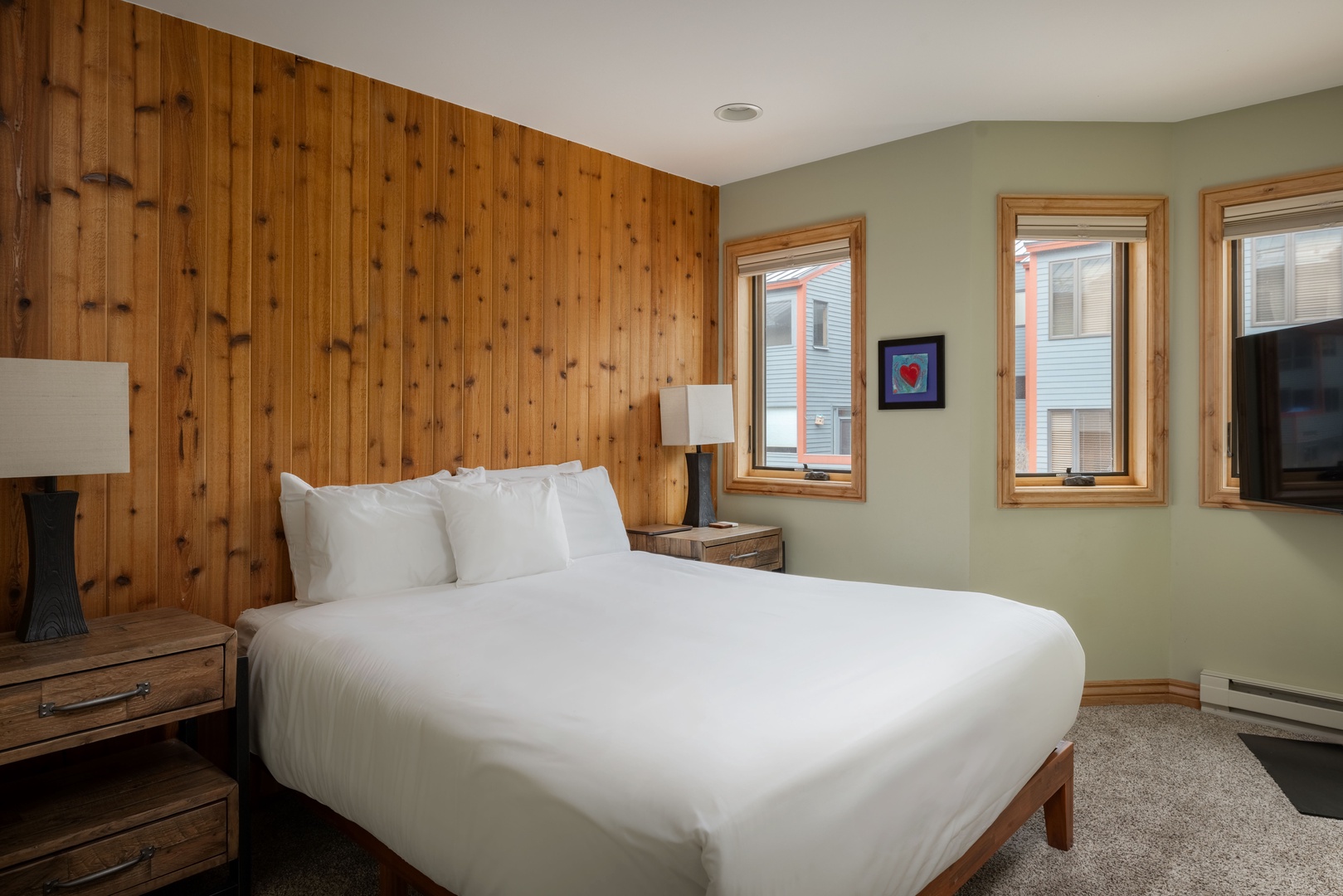 Bedroom 1 - Queen bed and ensuite bath
