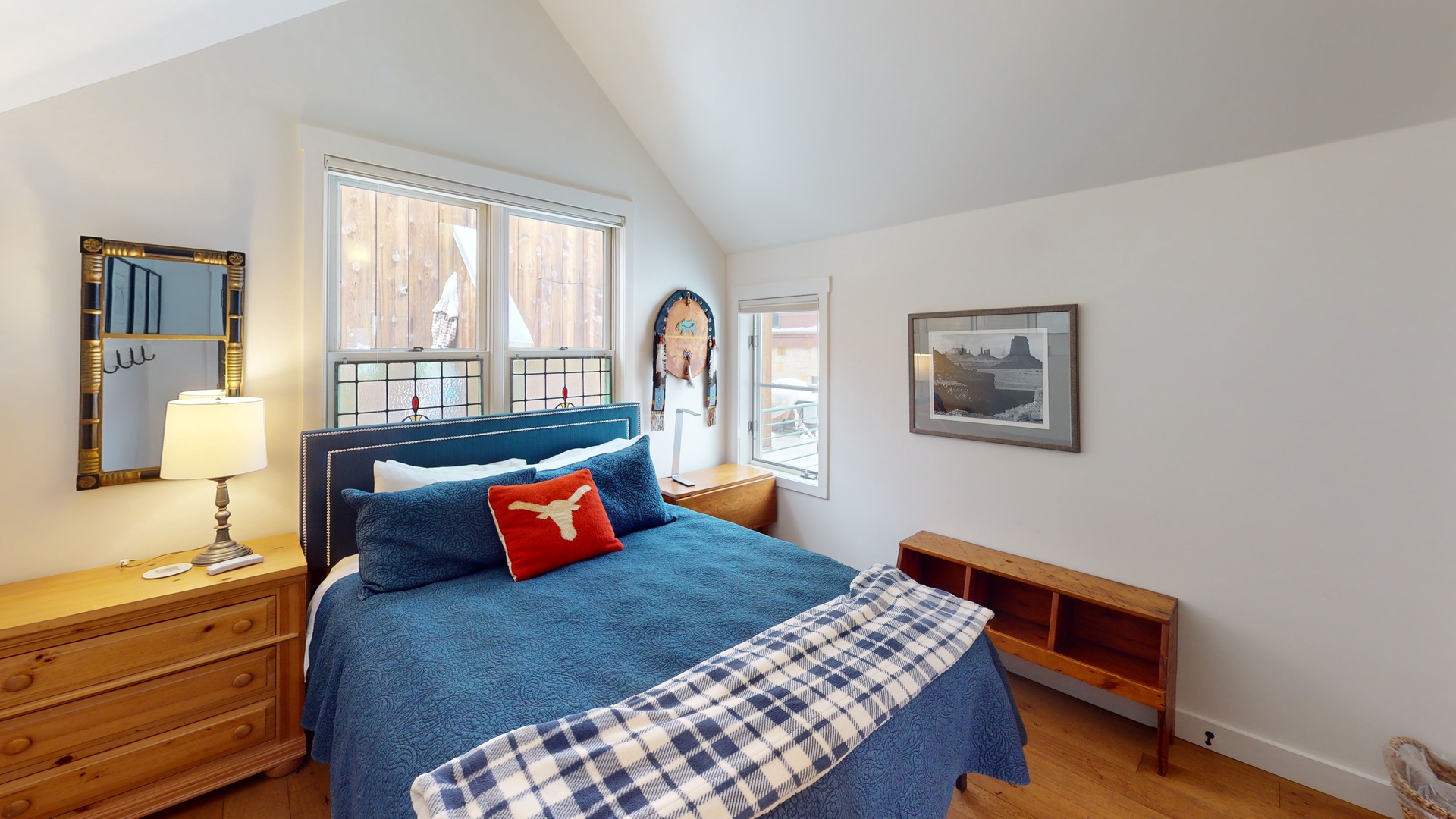 Upstairs Guest Bedroom 2