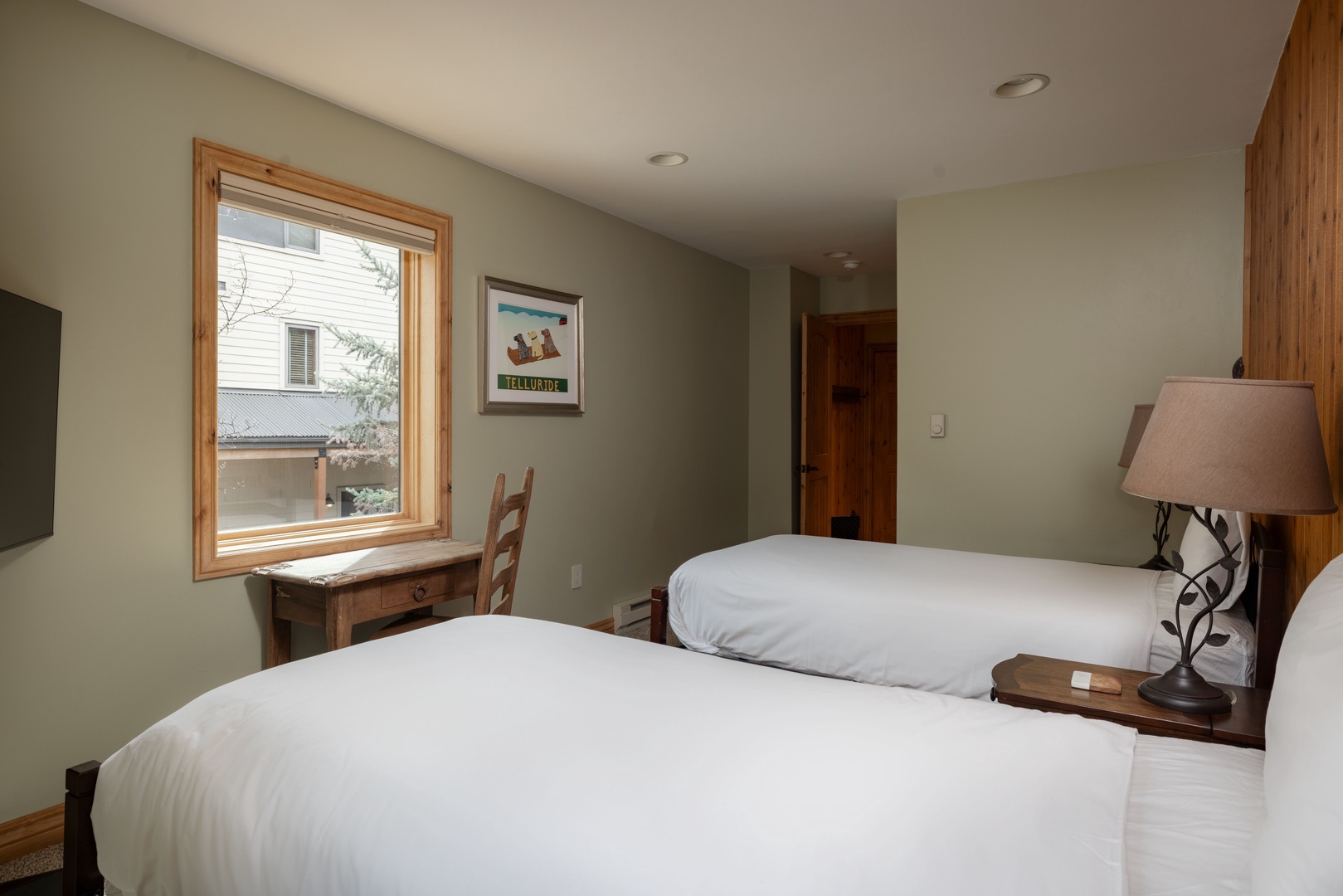 Bedroom 2 - 2 twins that can be converted to a king upon request