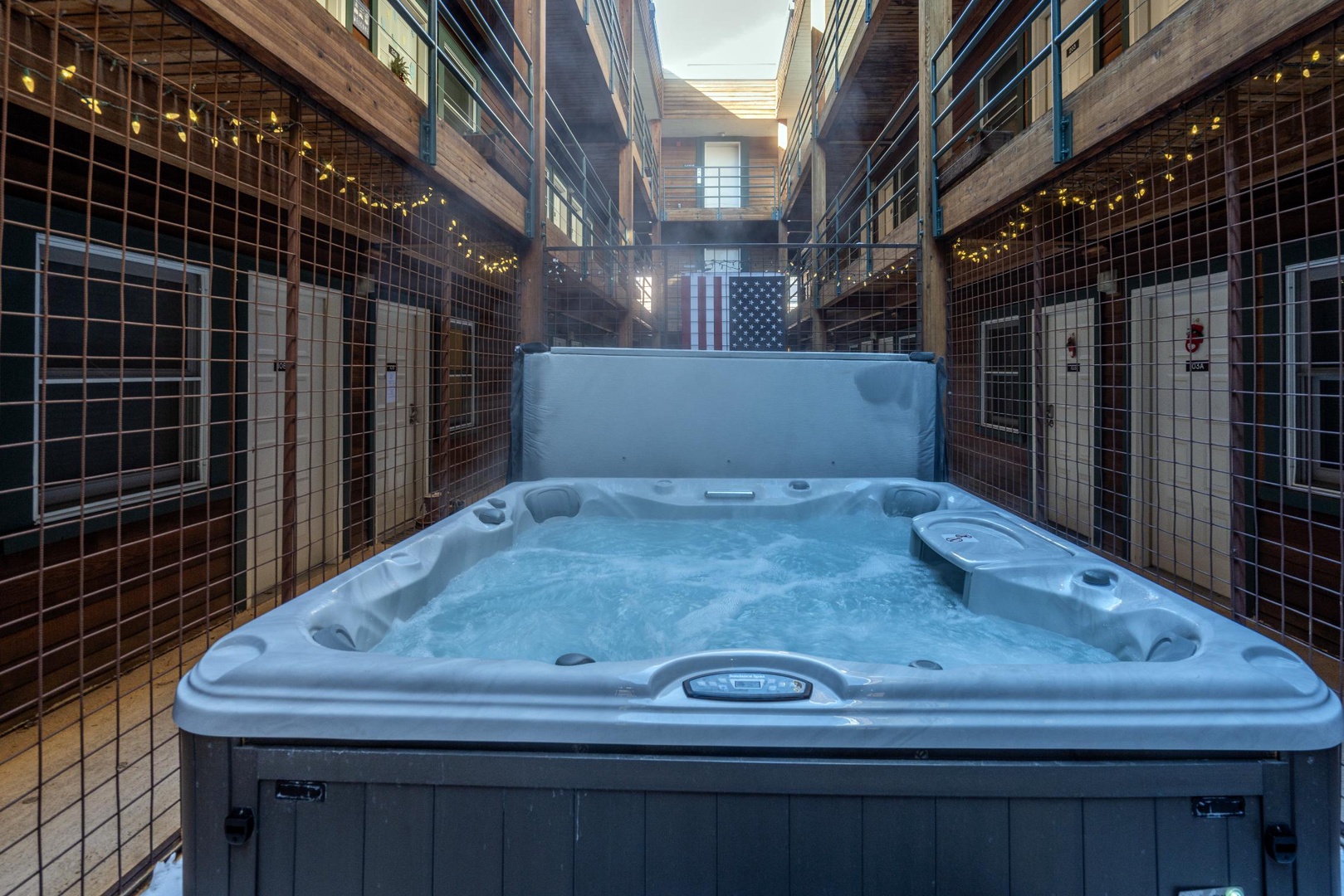 Hot Tub - Fall Line shared hot tub