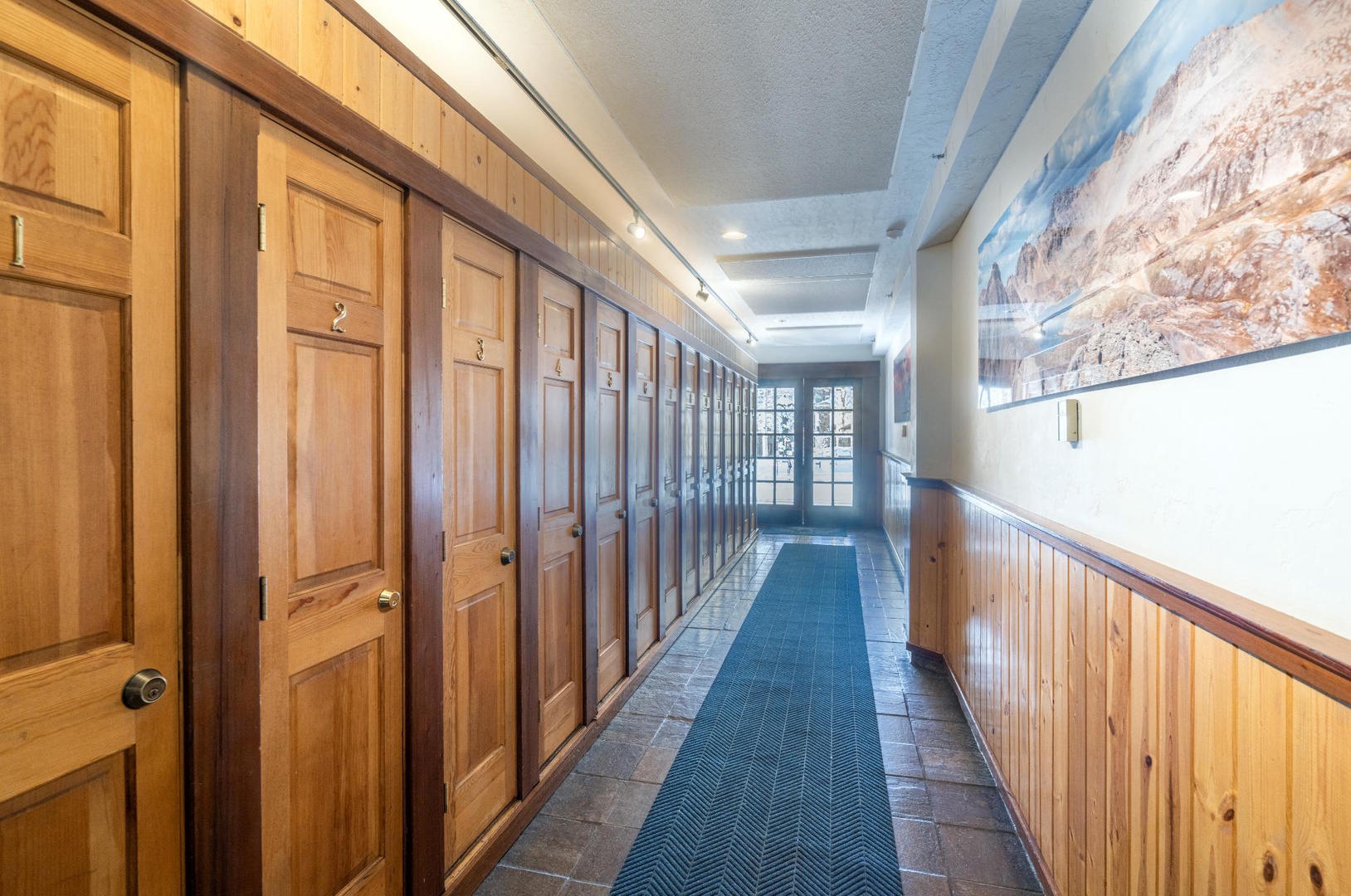 Common area ski lockers