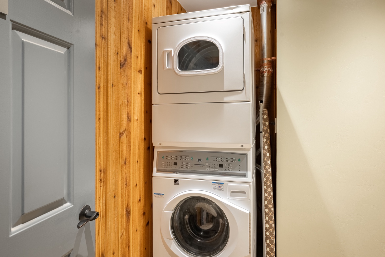 Private, in - unit washer and dryer