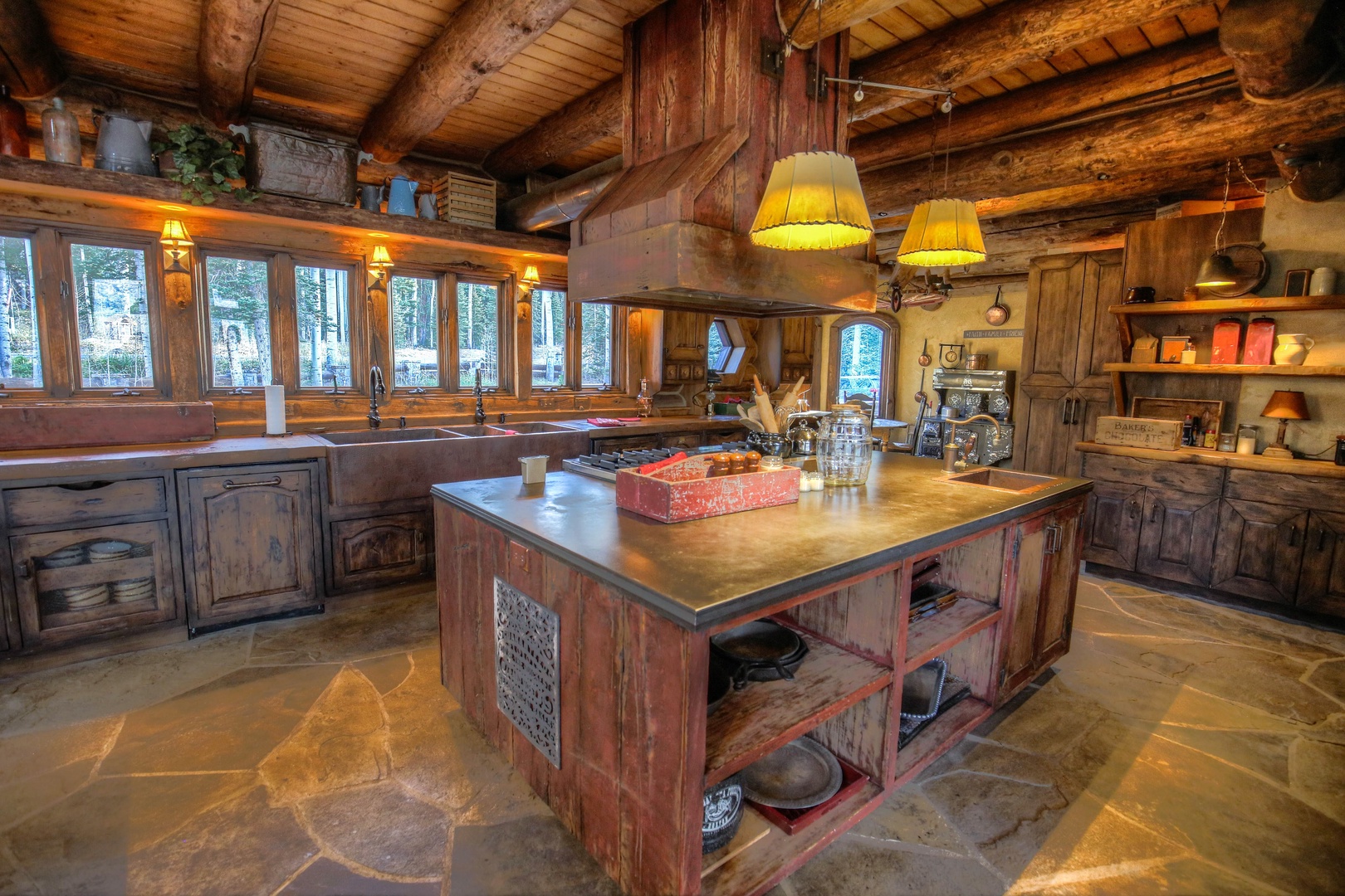 Main Lodge - Kitchen Island