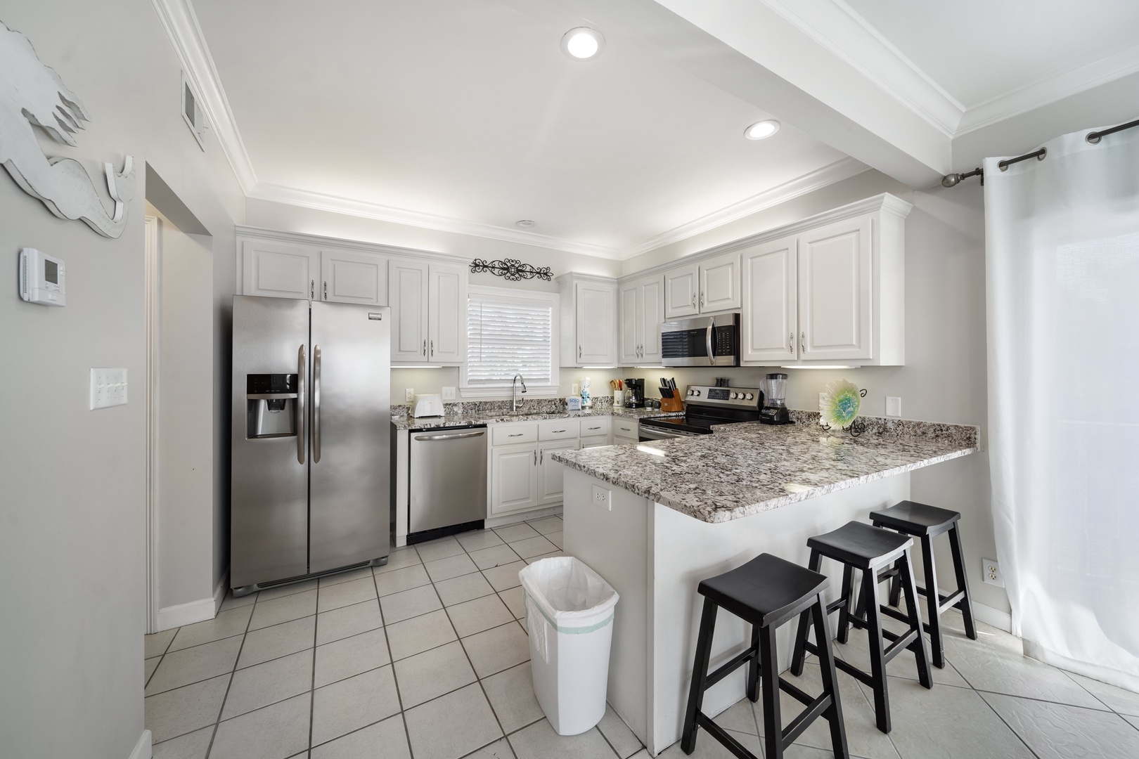 Kitchen and Breakfast Bar with seating for 3