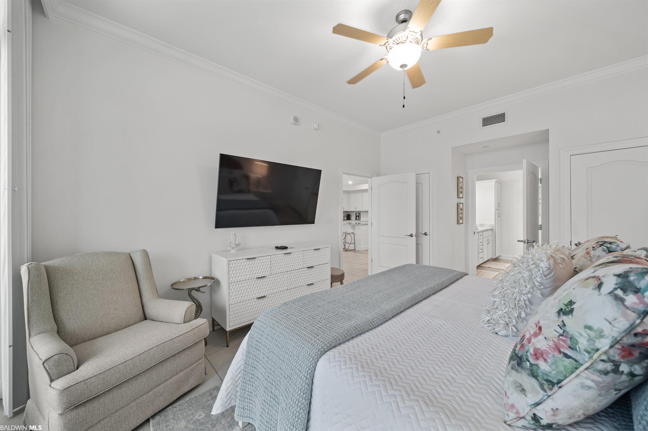 Primary bedroom with ensuite bathroom