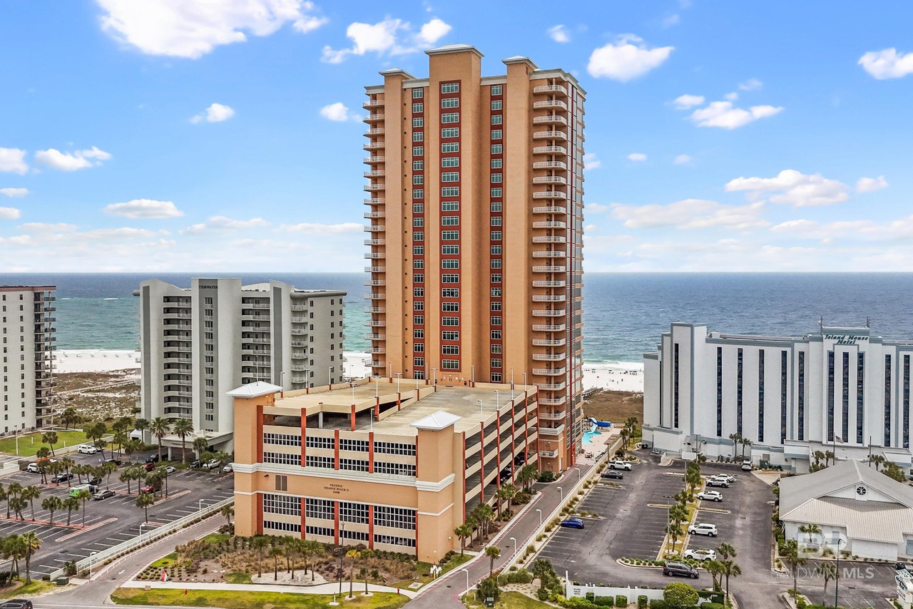 Phoenix Orange Beach II view from the road