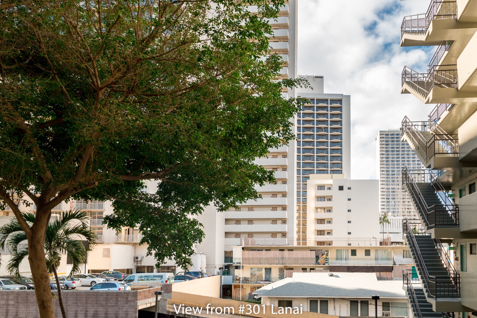 Waikiki-Grand-301-View-1