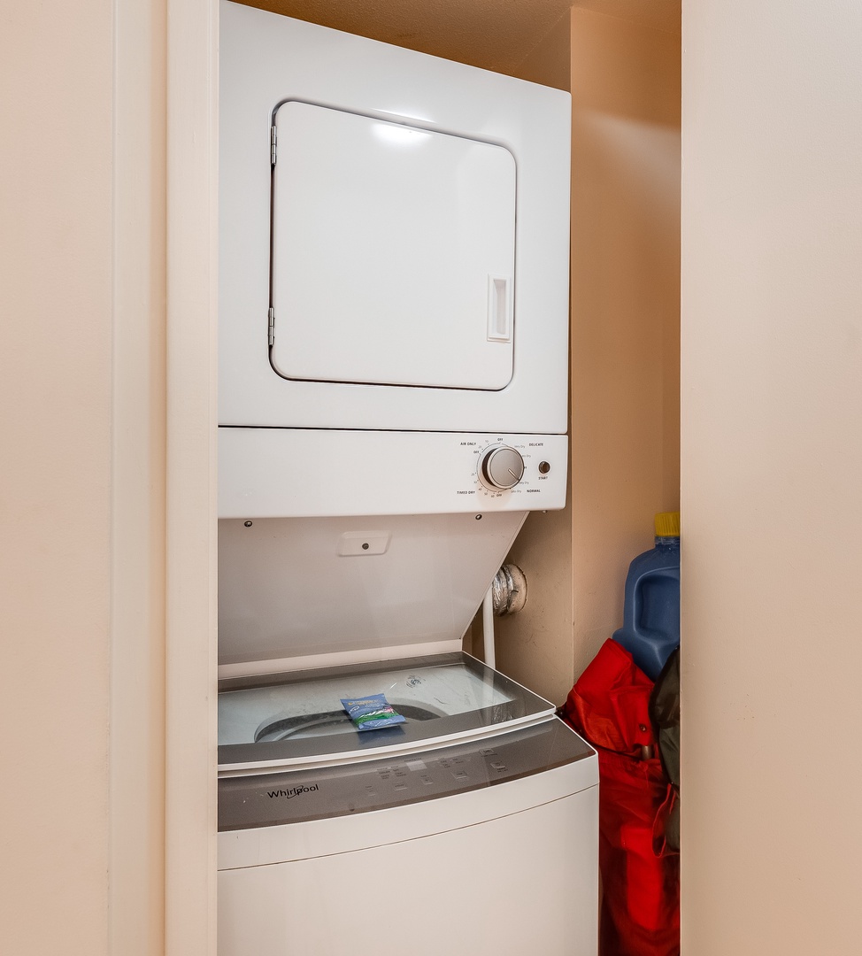 Castle at Maui Banyan - Washer and Dryer