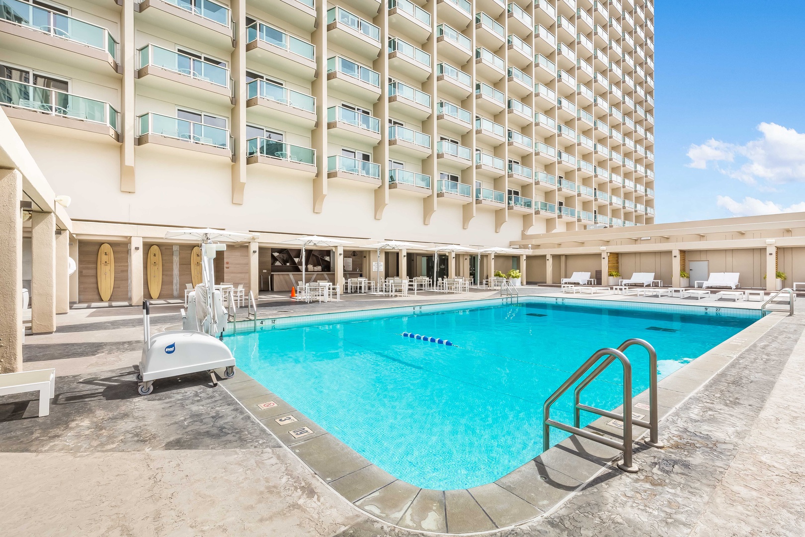 Castle at Ala Moana Pool Area (different angle)