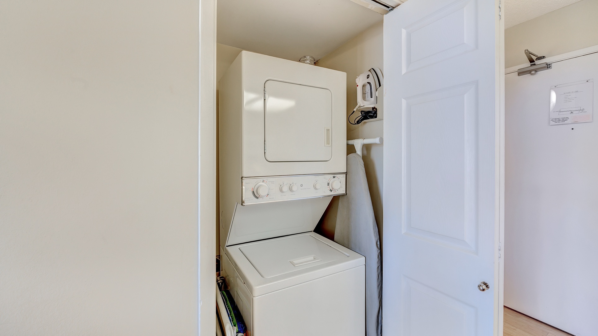 Castle at Maui Banyan H206 - Washer and Dryer