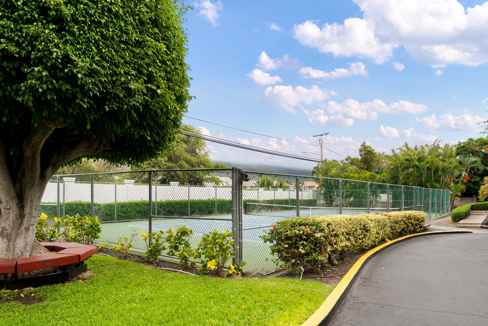 Castle at Royal Sea Cliff - Tennis Court