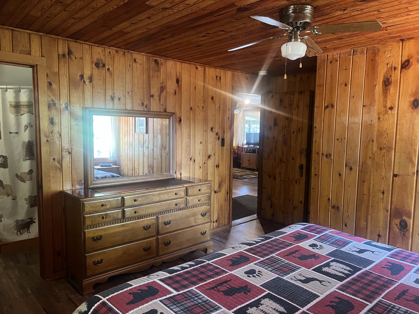 Bedroom #1 - King Bed