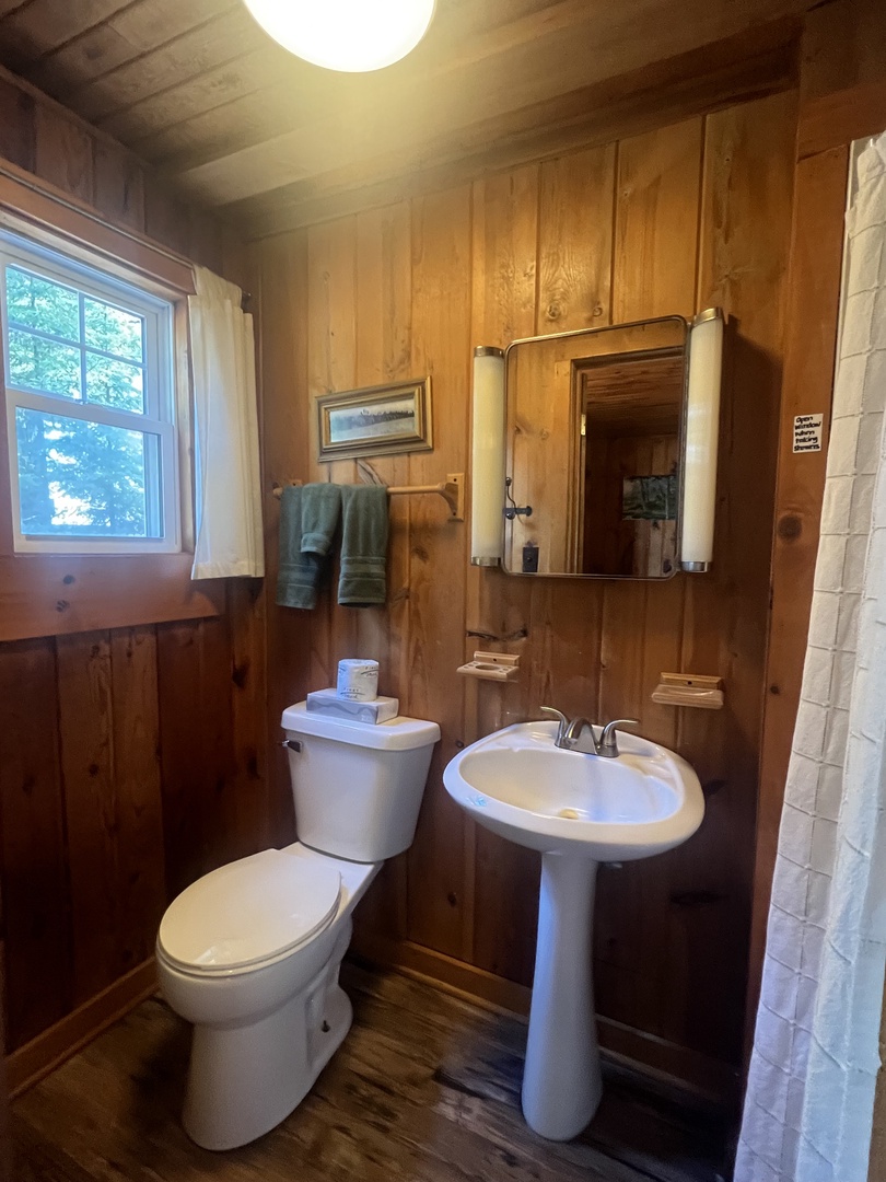 Bedroom #2 - Full Bath