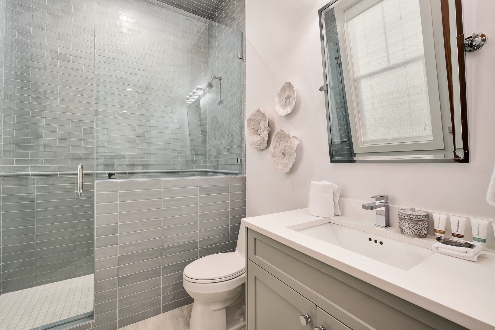 Seas Above The Rest (111)