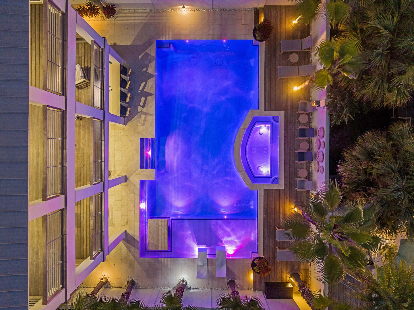 Seas Above The Rest (249)