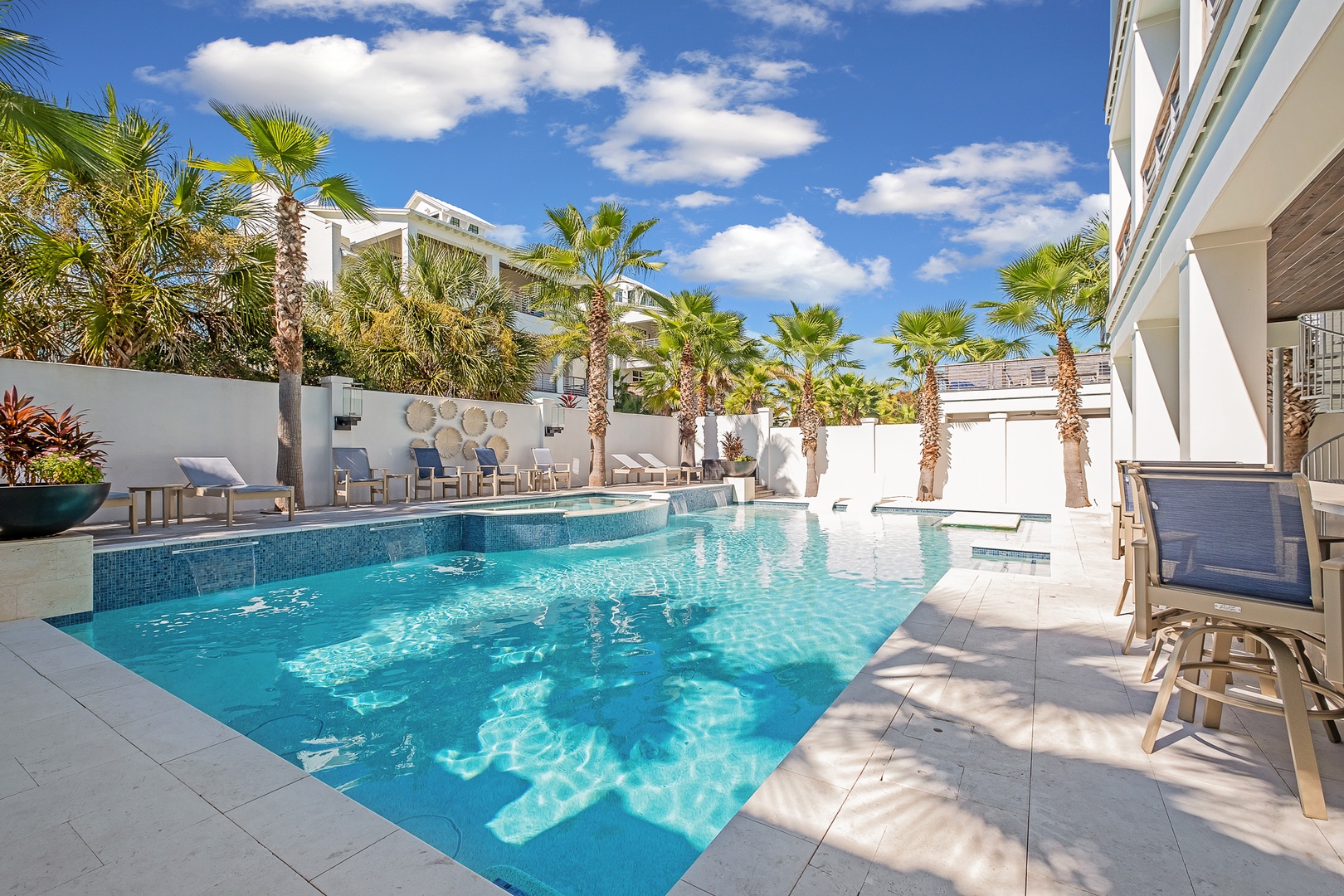 Seas Above The Rest (20)