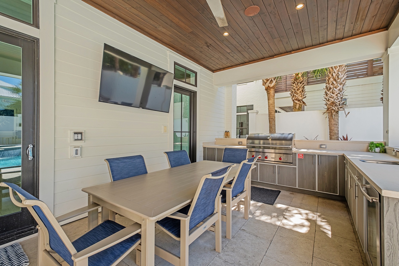 Seas Above The Rest (17)