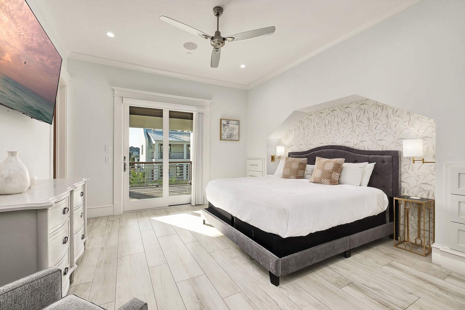 Seas Above The Rest (135)