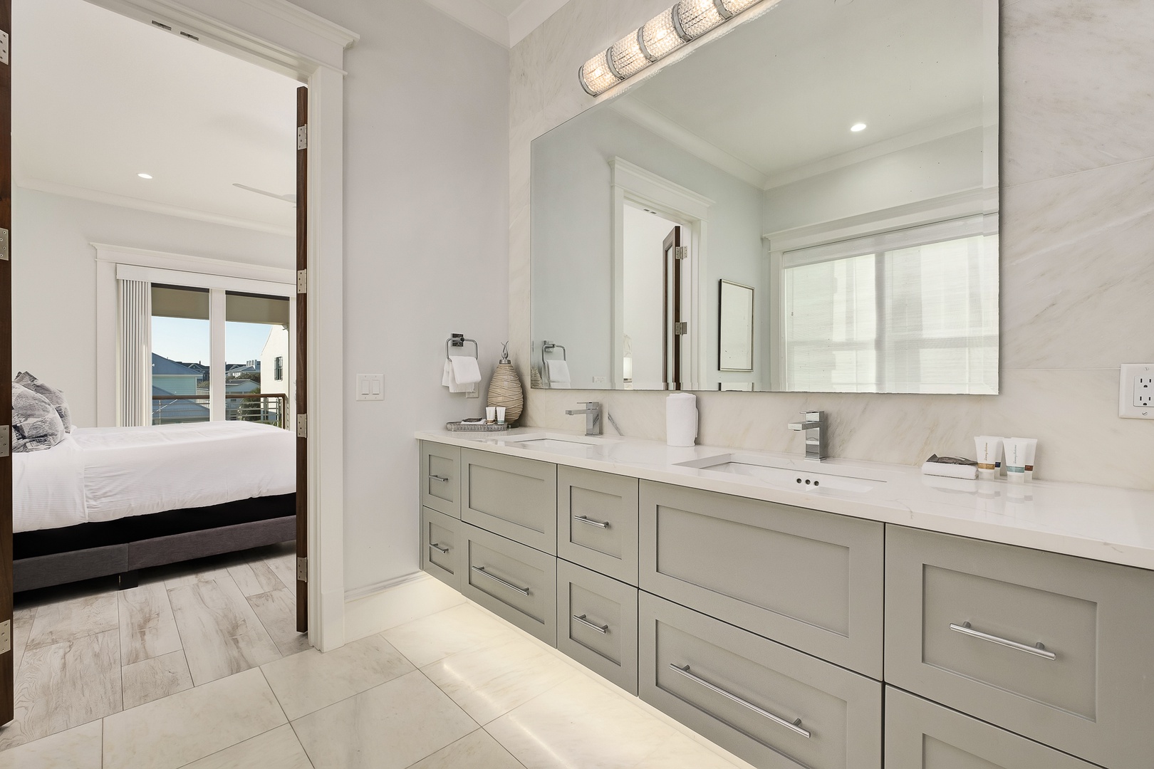 Seas Above The Rest (130)